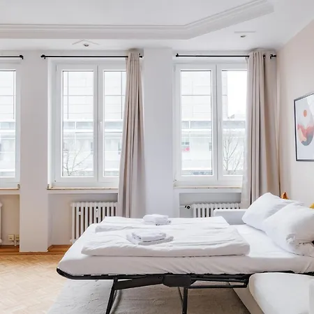 Flats 4 You, Moderne Naehe Hbf, Due-messe 20 Min, Netflix, Kueche Daire