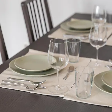 Flats 4 You, Moderne Naehe Hbf, Due-messe 20 Min, Netflix, Kueche Daire *