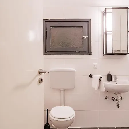 Flats 4 You, Moderne Naehe Hbf, Due-messe 20 Min, Netflix, Kueche * Ντούισμπουργκ
