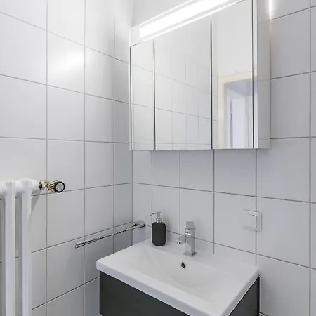 Flats 4 You, Moderne Naehe Hbf, Due-messe 20 Min, Netflix, Kueche Διαμέρισμα *